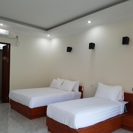 Villa Pine Tree Gili Trawangan Exterior photo