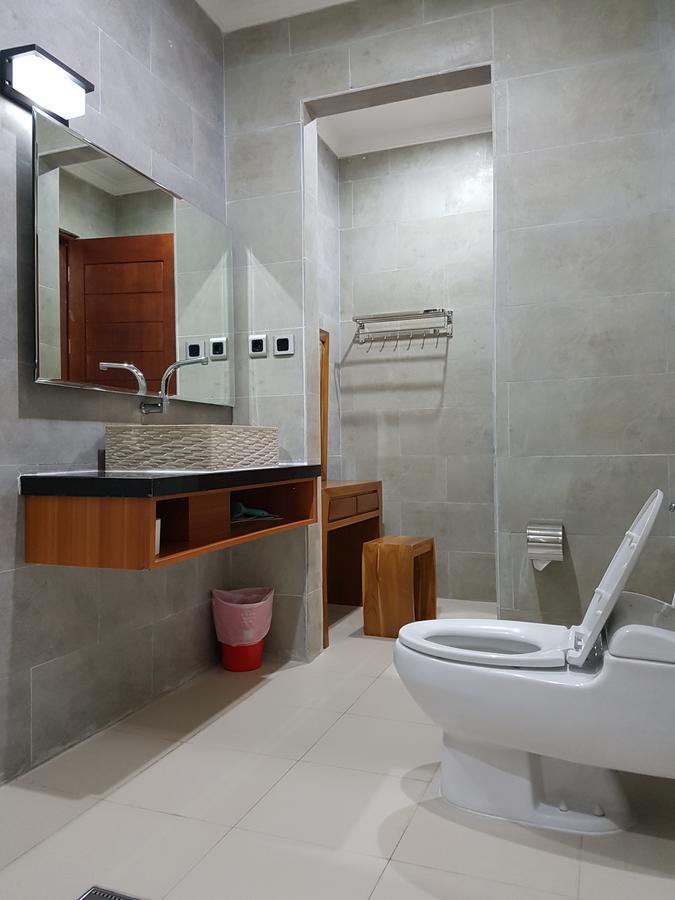 Villa Pine Tree Gili Trawangan Exterior photo